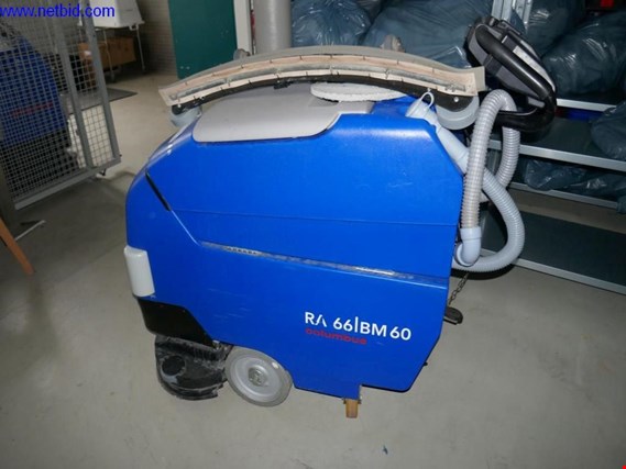 Used Columbus RA 66/BM 60 Scrubber dryer (automatic cleaning machine) for Sale (Trading Premium) | NetBid Industrial Auctions