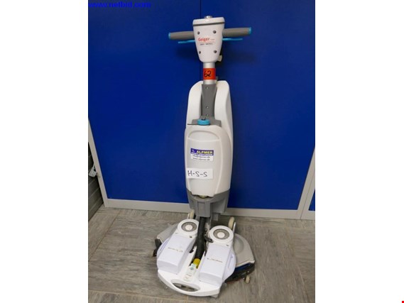 Used Kenter i-mop XL Wet scrubber for Sale (Auction Premium) | NetBid Industrial Auctions
