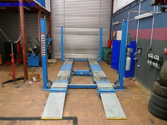 Used Twin Busch TW 445W 4 pillar lift for Sale (Auction Premium) | NetBid Industrial Auctions