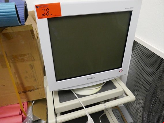 Used Sony E530 Röhrenmonitor for Sale (Trading Premium) | NetBid Industrial Auctions