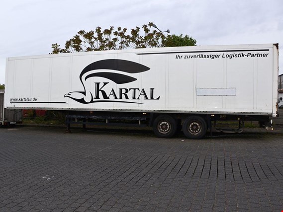 Used Schmitz-Cargobull SKO 18 Truck box trailer for Sale (Auction Premium) | NetBid Industrial Auctions