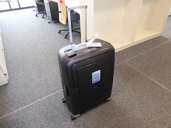 Used Samsonite Spin 75/28 2 Hard case for Sale (Auction Premium) | NetBid Industrial Auctions
