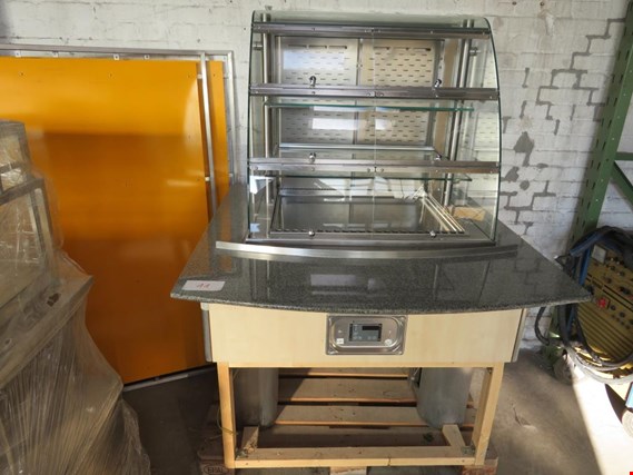 Used Refrigerated display case for Sale (Auction Premium) | NetBid Industrial Auctions
