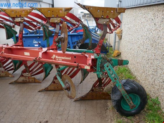 Used Kverneland LB 100-300-30-HD Full-turn plow for Sale (Auction Premium) | NetBid Industrial Auctions