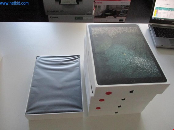 Apple iPad Pro 12.9 5 Tablet-PC gebraucht kaufen (Auction Premium) | NetBid Industrie-Auktionen
