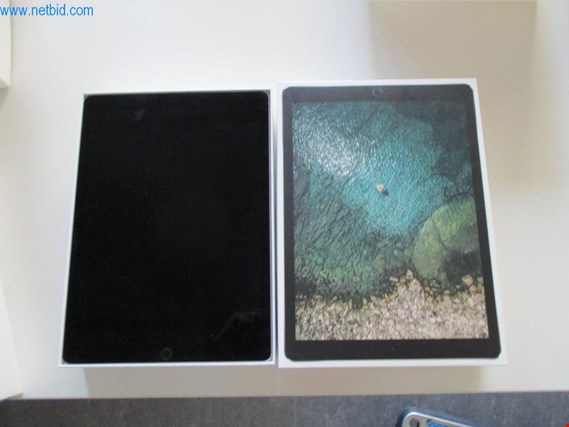 Used Apple iPad Pro 12.9 2 Tablet PC for Sale (Auction Premium) | NetBid Industrial Auctions