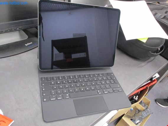 Used Apple iPad Pro Tablet PC for Sale (Auction Premium) | NetBid Industrial Auctions