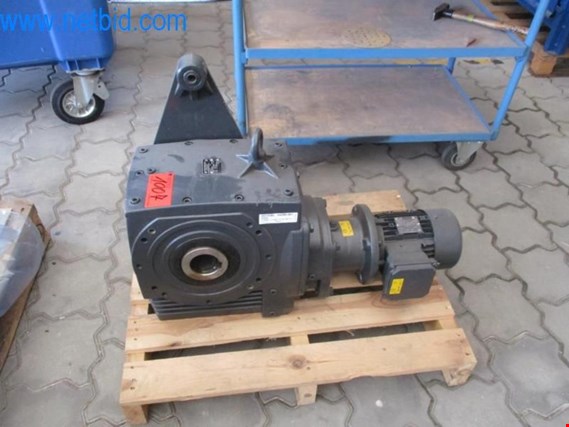 Used Nord Drivesystems SK 43125AZBDH IEC80 Helical Worm Gear Motor for Sale (Auction Premium) | NetBid Industrial Auctions