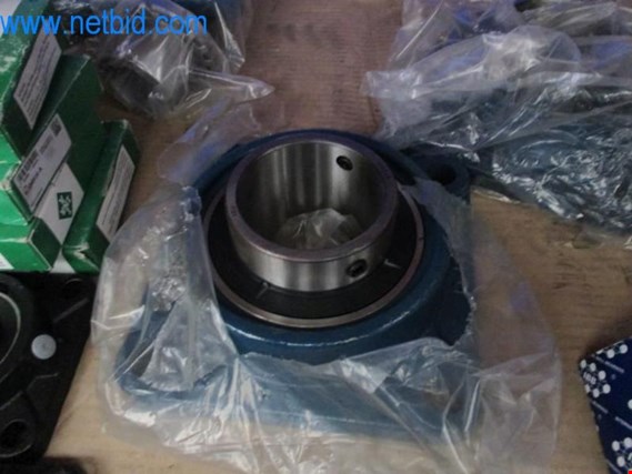 Used 1 Posten Bearing & Brackets for Sale (Auction Premium) | NetBid Industrial Auctions