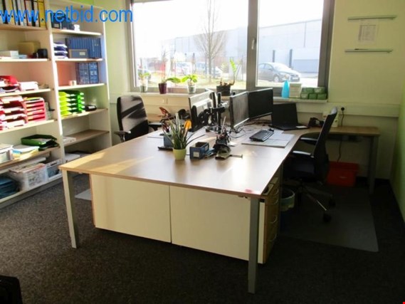 Used Assmann 1 Posten Office furniture for Sale (Auction Premium) | NetBid Industrial Auctions