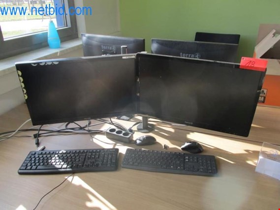 Terra 4 22" monitoren gebruikt kopen (Auction Premium) | NetBid industriële Veilingen