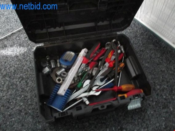 Kunststoff-Werkzeugkoffer gebraucht kaufen (Auction Premium) | NetBid Industrie-Auktionen