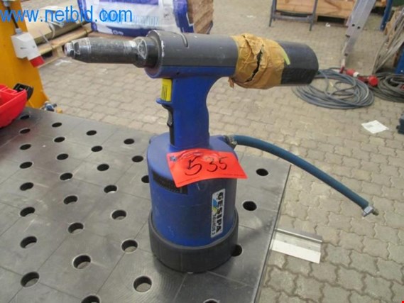 Used Gesipa Taurus 3 Compressed air riveter for Sale (Auction Premium) | NetBid Industrial Auctions