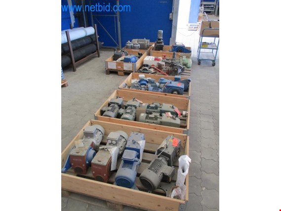Used 1 Posten Motors / Gear motors for Sale (Auction Premium) | NetBid Industrial Auctions