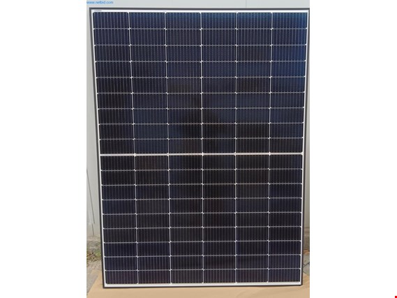 1 Posten 410 Watt - Photovoltaik-Module, 394,42 kWp (962 Stück) gebraucht kaufen (Auction Premium) | NetBid Industrie-Auktionen