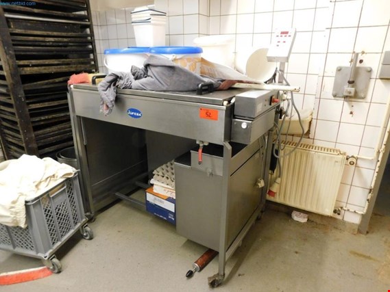 Used Jufeba WW-S 20 A Grease Baking Machine for Sale (Auction Premium) | NetBid Industrial Auctions