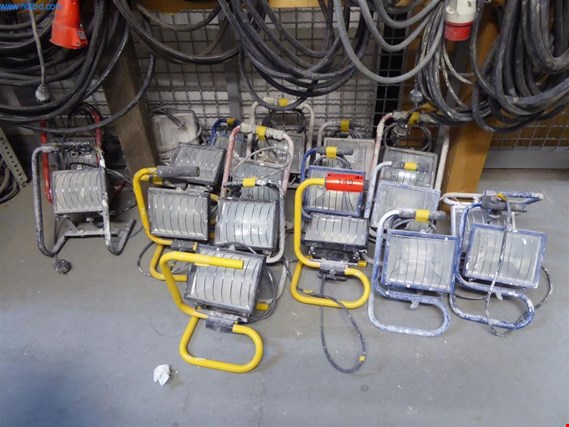 Used 18 Construction spotlight for Sale (Trading Premium) | NetBid Industrial Auctions