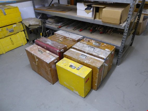8 Holzkoffer gebraucht kaufen (Online Auction) | NetBid Industrie-Auktionen