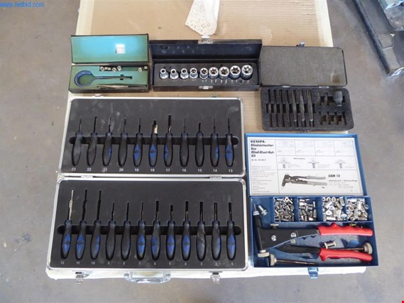 Used Unlocking tool kit for Sale (Auction Premium) | NetBid Industrial Auctions