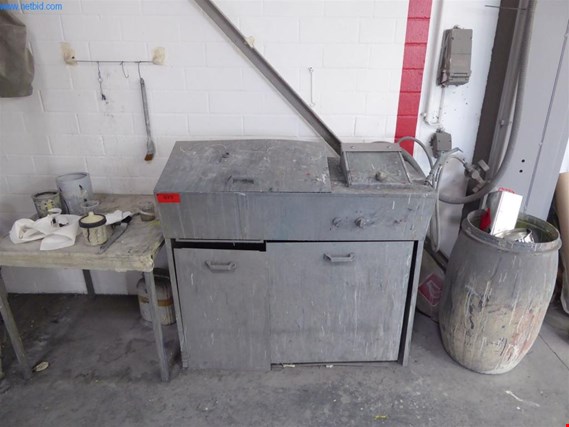 Used Spray Gun Cleaning Table for Sale (Auction Premium) | NetBid Industrial Auctions