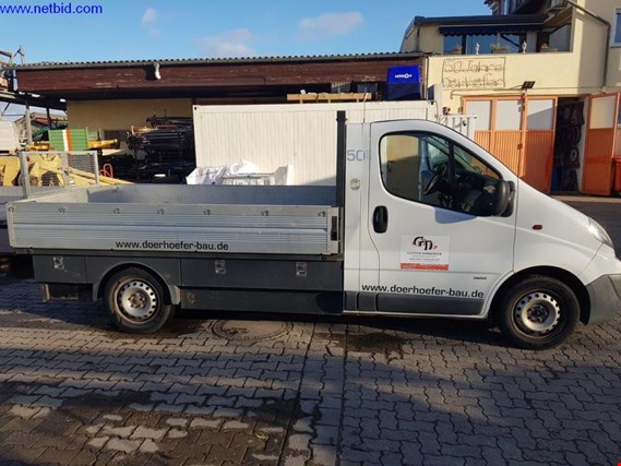 Used Opel Vivaro 2.0 Pritsche Transporter for Sale (Auction Premium) | NetBid Industrial Auctions