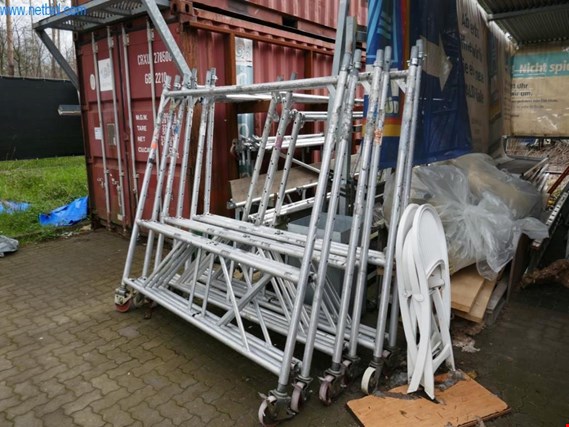 Used 8 Aluminum folding roll scaffolding for Sale (Auction Premium) | NetBid Industrial Auctions