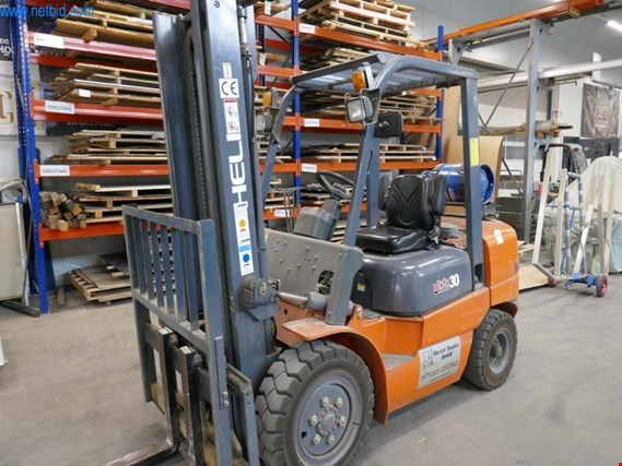 Used Heli CPOD30H Propellant gas forklift truck for Sale (Auction Premium) | NetBid Industrial Auctions