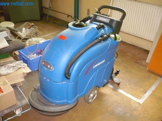 Used Wipeket SWM50E Scrubber-suction machine for Sale (Auction Premium) | NetBid Industrial Auctions