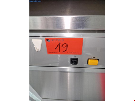 Used Miele G7883 Laboratory dishwasher for Sale (Trading Premium) | NetBid Industrial Auctions