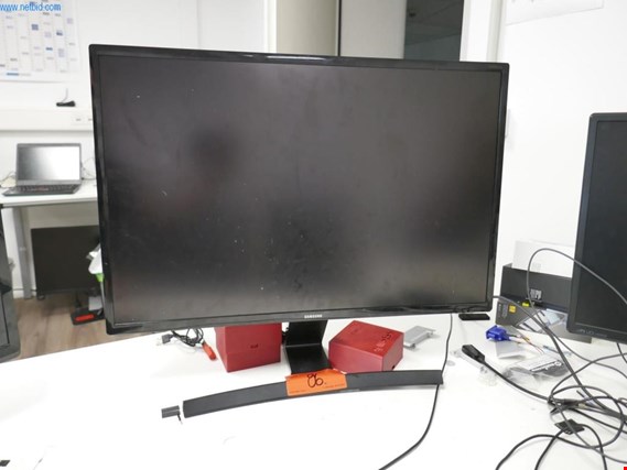 Samsung S27E510C 27-Monitor gebraucht kaufen (Auction Premium)