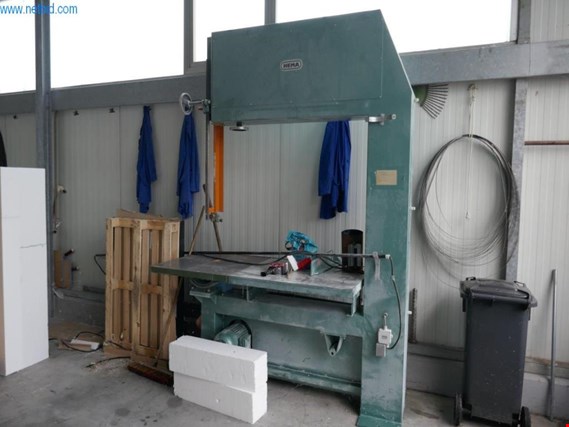 Used Hema UH504 Band saw for Sale (Auction Premium) | NetBid Industrial Auctions