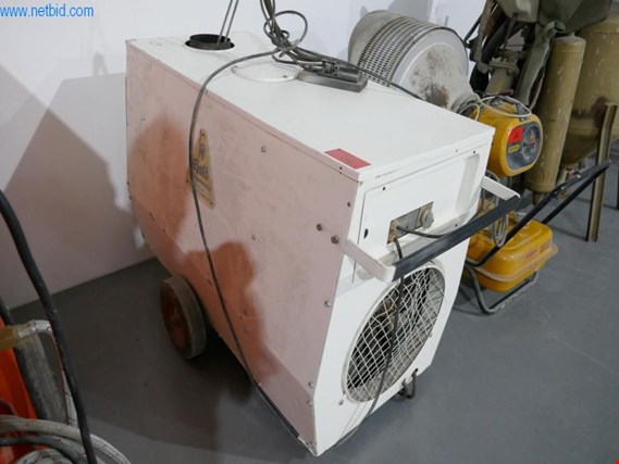 Heylo K50C mobile mineral oil heater gebruikt kopen (Auction Premium) | NetBid industriële Veilingen