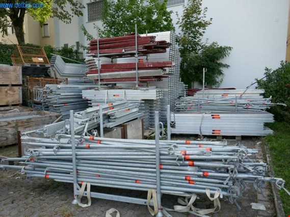 Used Layher 1 Posten Steel facade scaffolding for Sale (Auction Premium) | NetBid Industrial Auctions