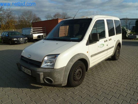 Used Ford Tourneo Connect Vans for Sale (Auction Premium) | NetBid Industrial Auctions