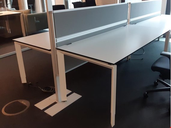 Used STEELCASE FrameOne Desk / double workstation for Sale (Auction Standard) | NetBid Industrial Auctions