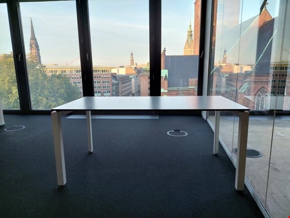 Used STEELCASE FrameOne Desk / conference table for Sale (Auction Standard) | NetBid Industrial Auctions