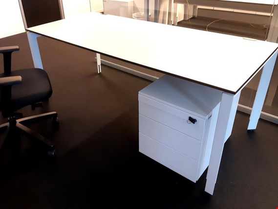 Used STEELCASE FrameOne Desk (10x) for Sale (Auction Standard) | NetBid Industrial Auctions