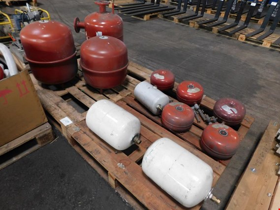Used 1 Posten Pressure equalization tank for Sale (Auction Premium) | NetBid Industrial Auctions