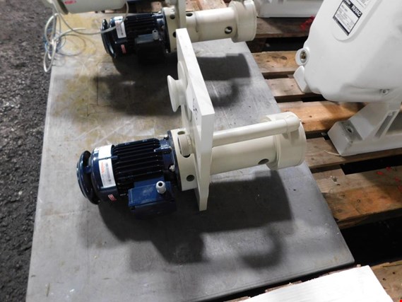 Used Stöbbe ETLB 25-125 Immersion pump for Sale (Auction Premium) | NetBid Industrial Auctions
