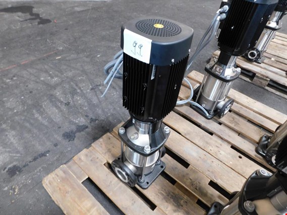 Grundfos CRN15-03A-FGJ-G-E-HQQE Centrifugal pump gebruikt kopen (Auction Premium) | NetBid industriële Veilingen