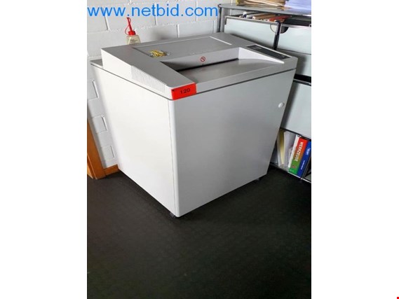Used Ideal 4002 Document shredder for Sale (Auction Premium) | NetBid Industrial Auctions