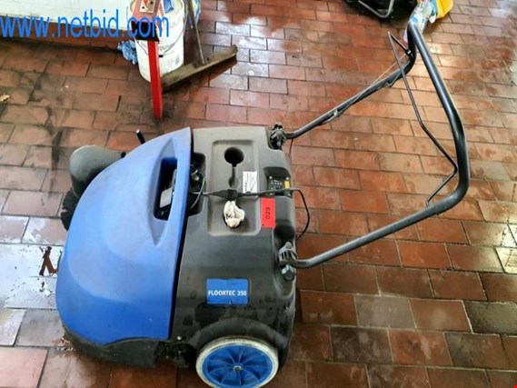 Used Nilfisk Sweeper Floortec 350 Floor cleaning device for Sale (Auction Premium) | NetBid Industrial Auctions