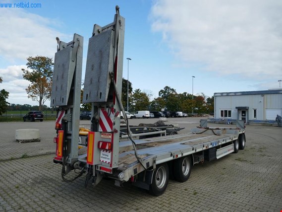 Möslein T4 Schwebheim 4-axle low-loader trailer kupisz używany(ą) (Auction Premium) | NetBid Polska