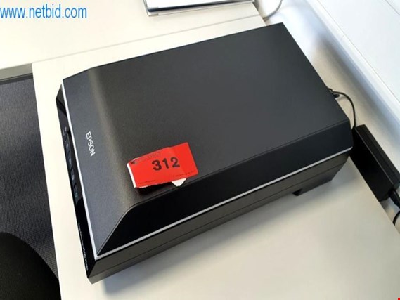 Epson V600 Photo Skaner z płaskim ekranem kupisz używany(ą) (Auction Premium) | NetBid Polska