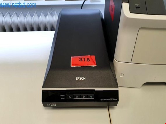 Used Epson V550 Photo Photo scanner for Sale (Auction Premium) | NetBid Industrial Auctions