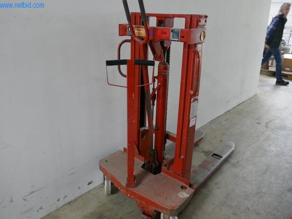 Used BT Lifters High lift truck for Sale (Auction Premium) | NetBid Industrial Auctions