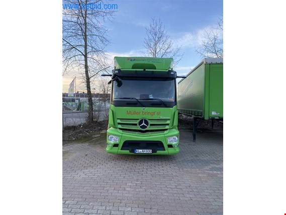 Used Mercedes-Benz Actros 1833 Truck for Sale (Trading Premium) | NetBid Industrial Auctions