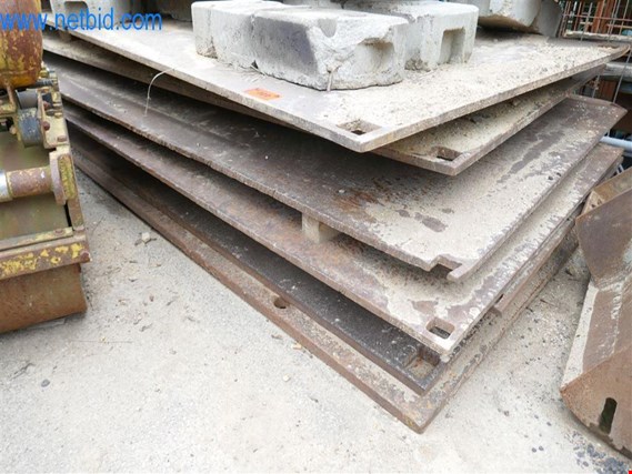 Used 7 Metal ramp plates for Sale (Auction Premium) | NetBid Industrial Auctions