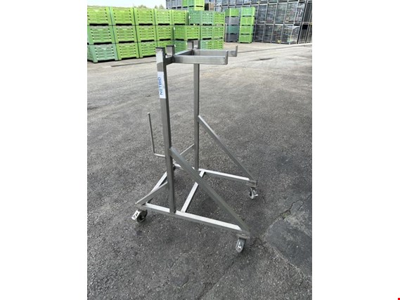 Mobilny stojak ze stali nierdzewnej na ruchomych kółkach kupisz używany(ą) (Auction Premium) | NetBid Polska