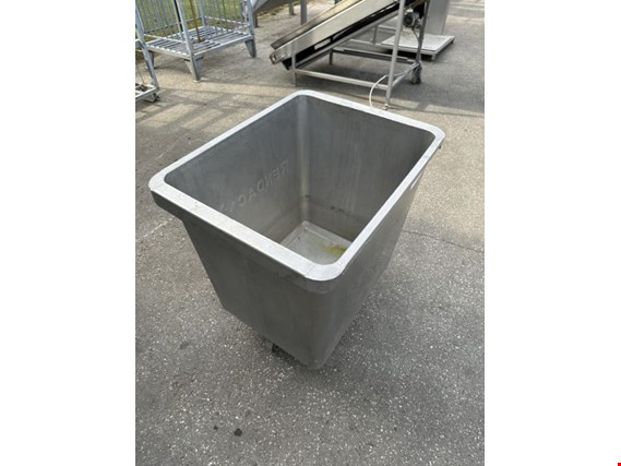 Used 2 Stainless steel mobile tub on wheels for Sale (Auction Premium) | NetBid Industrial Auctions